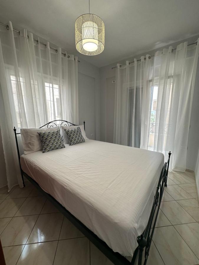 Saranda Apartments *